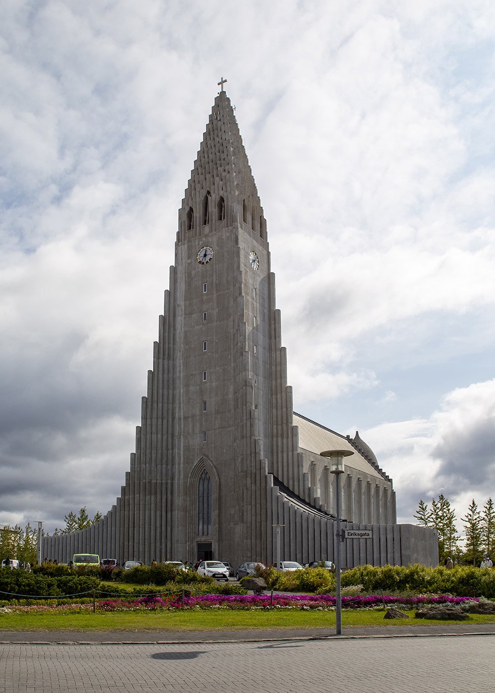 Exterior of Hallgrimskirkja church in Reykjavik, Iceland, with its distinctive concrete architecture and tall spire.